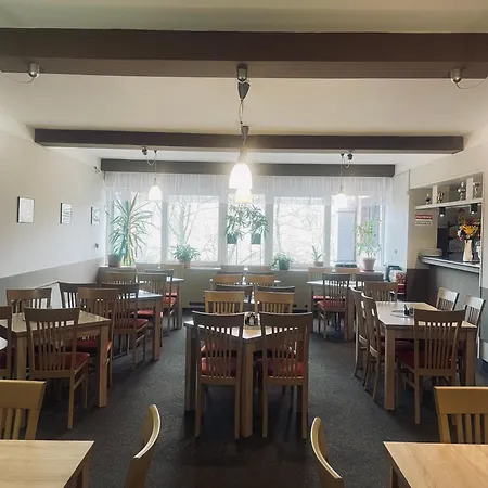 Zimni Stadion Hotel