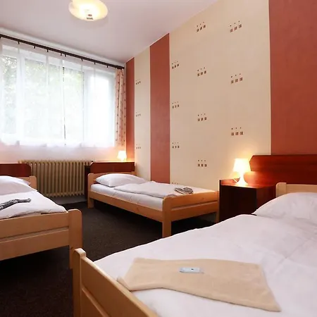 Hotel Zimni Stadion