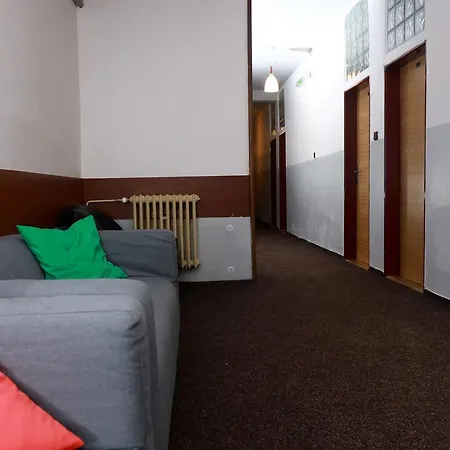 Hotel Zimni Stadion