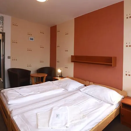 Hotel Zimni Stadion Náchod