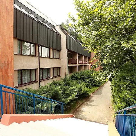 Szálloda Zimni Stadion Náchod